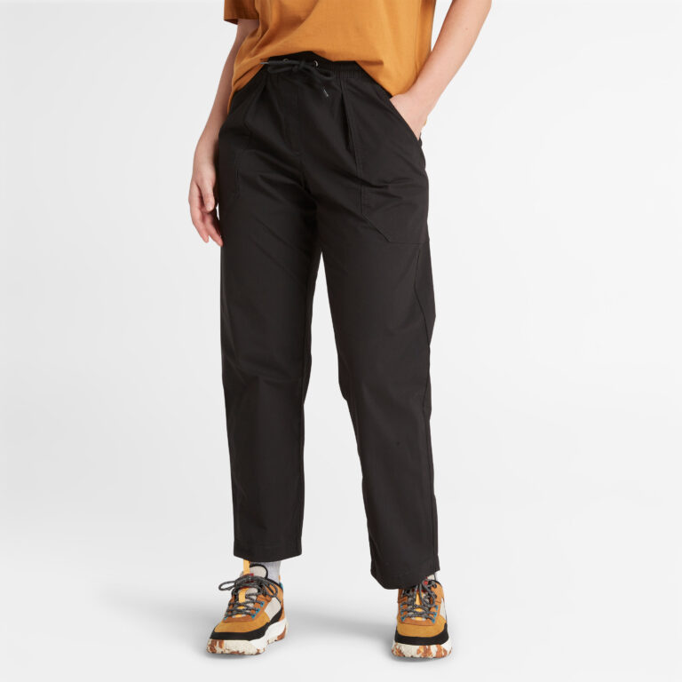 Women’s Woven Jogger