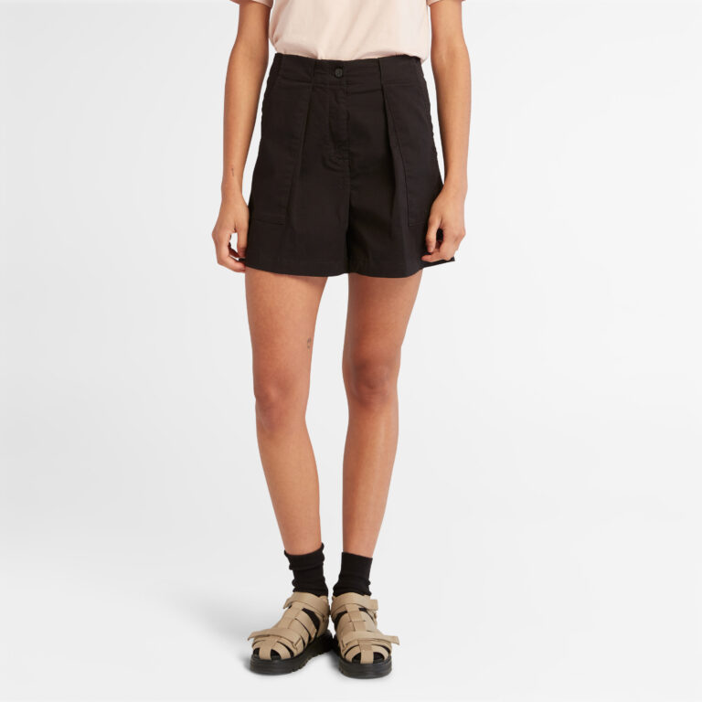 Women’s Solid Pleated Shorts